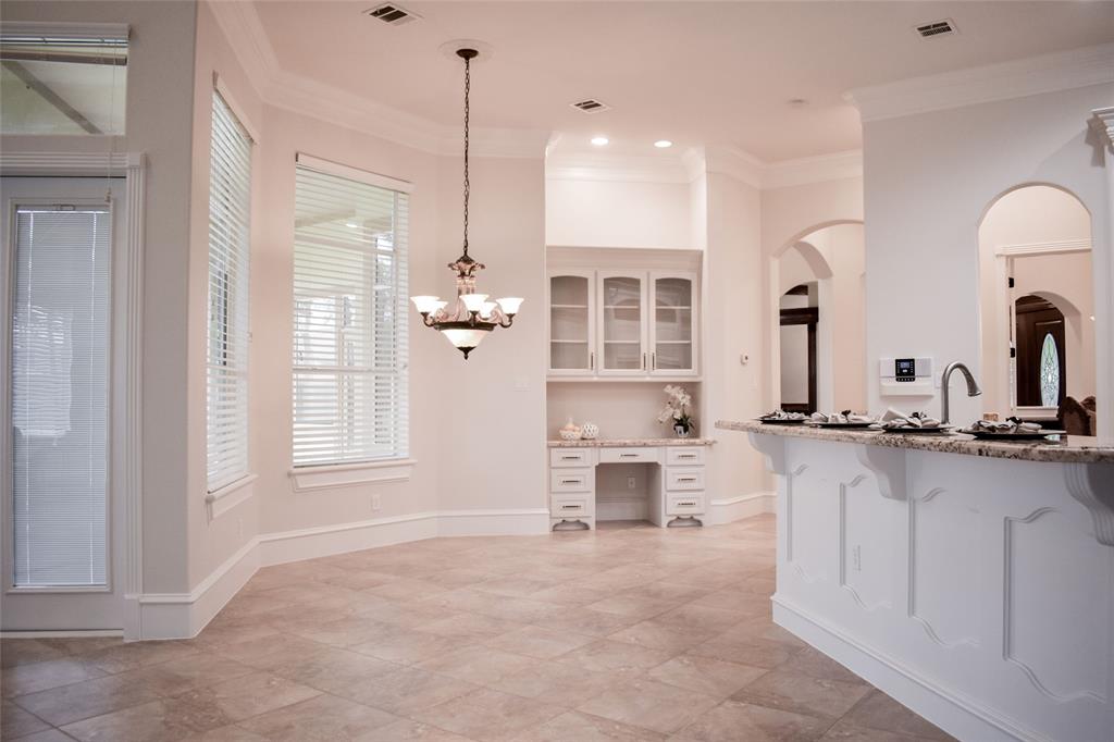 28322 2 Benders Landing Boulevard, Spring, Texas 77386, 4 Bedrooms Bedrooms, 12 Rooms Rooms,5 BathroomsBathrooms,Single-family,For Sale,Benders Landing,65669308