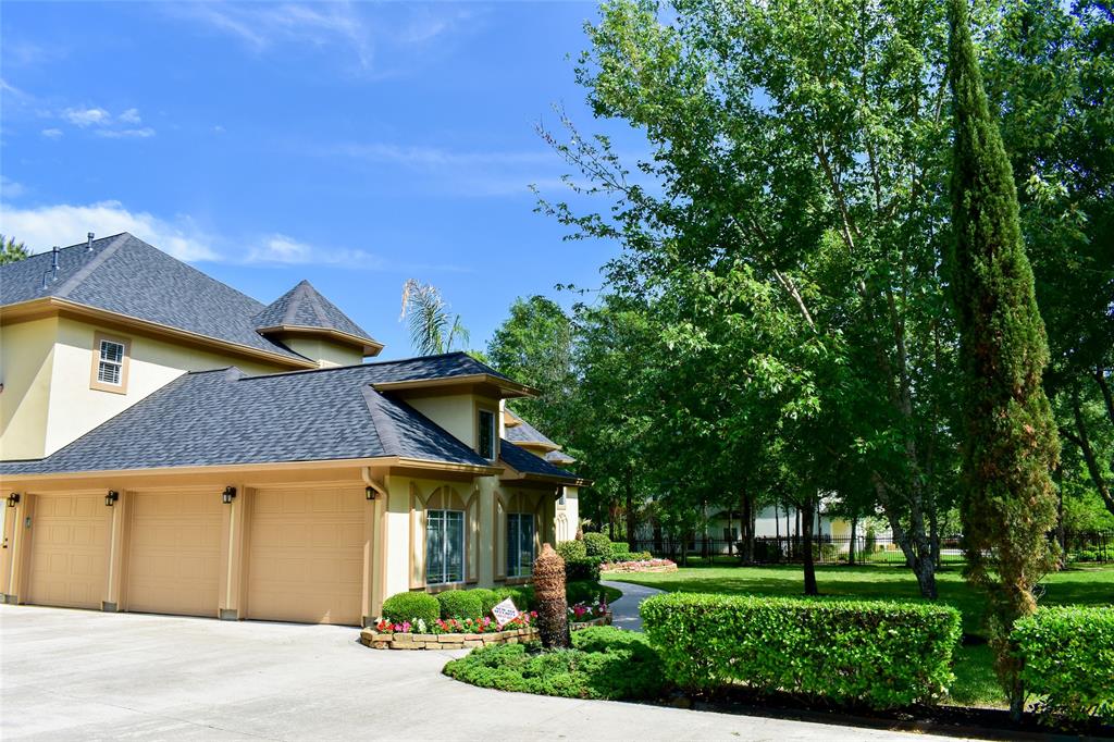 28322 2 Benders Landing Boulevard, Spring, Texas 77386, 4 Bedrooms Bedrooms, 12 Rooms Rooms,5 BathroomsBathrooms,Single-family,For Sale,Benders Landing,65669308