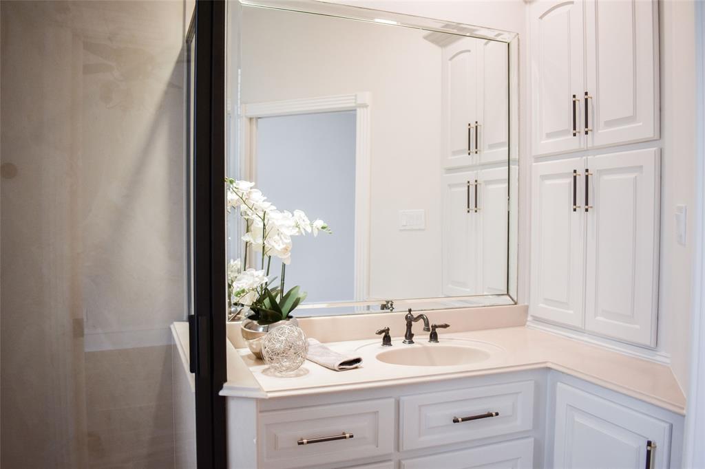 28322 2 Benders Landing Boulevard, Spring, Texas 77386, 4 Bedrooms Bedrooms, 12 Rooms Rooms,5 BathroomsBathrooms,Single-family,For Sale,Benders Landing,65669308