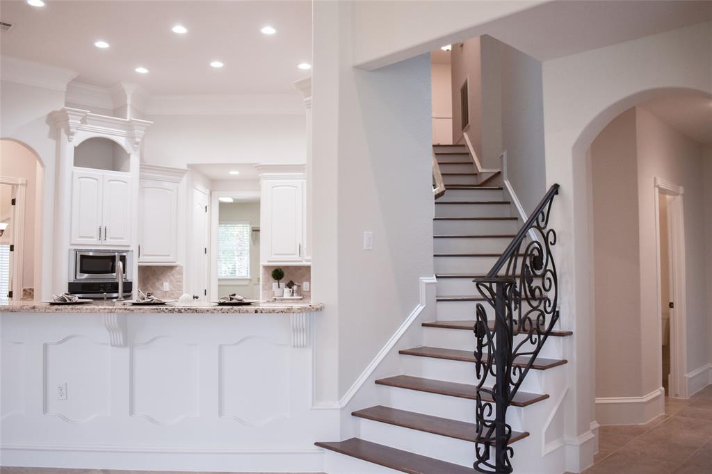 28322 2 Benders Landing Boulevard, Spring, Texas 77386, 4 Bedrooms Bedrooms, 12 Rooms Rooms,5 BathroomsBathrooms,Single-family,For Sale,Benders Landing,65669308
