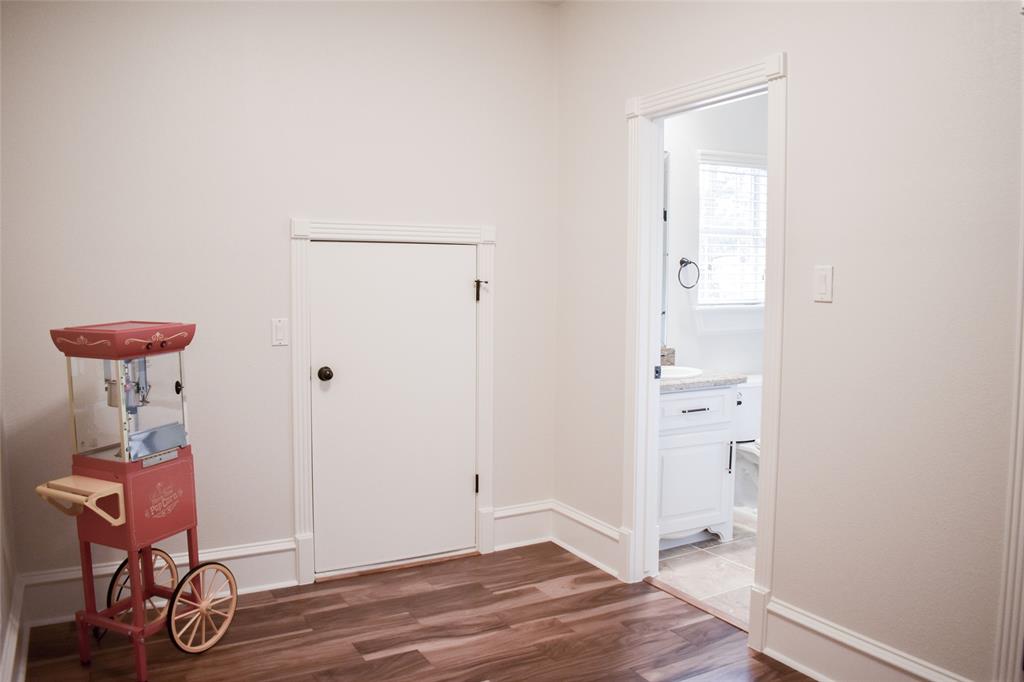 28322 2 Benders Landing Boulevard, Spring, Texas 77386, 4 Bedrooms Bedrooms, 12 Rooms Rooms,5 BathroomsBathrooms,Single-family,For Sale,Benders Landing,65669308