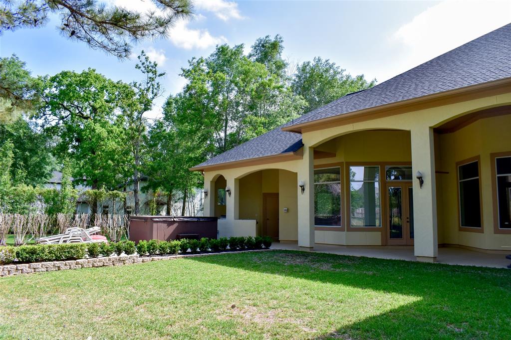 28322 2 Benders Landing Boulevard, Spring, Texas 77386, 4 Bedrooms Bedrooms, 12 Rooms Rooms,5 BathroomsBathrooms,Single-family,For Sale,Benders Landing,65669308