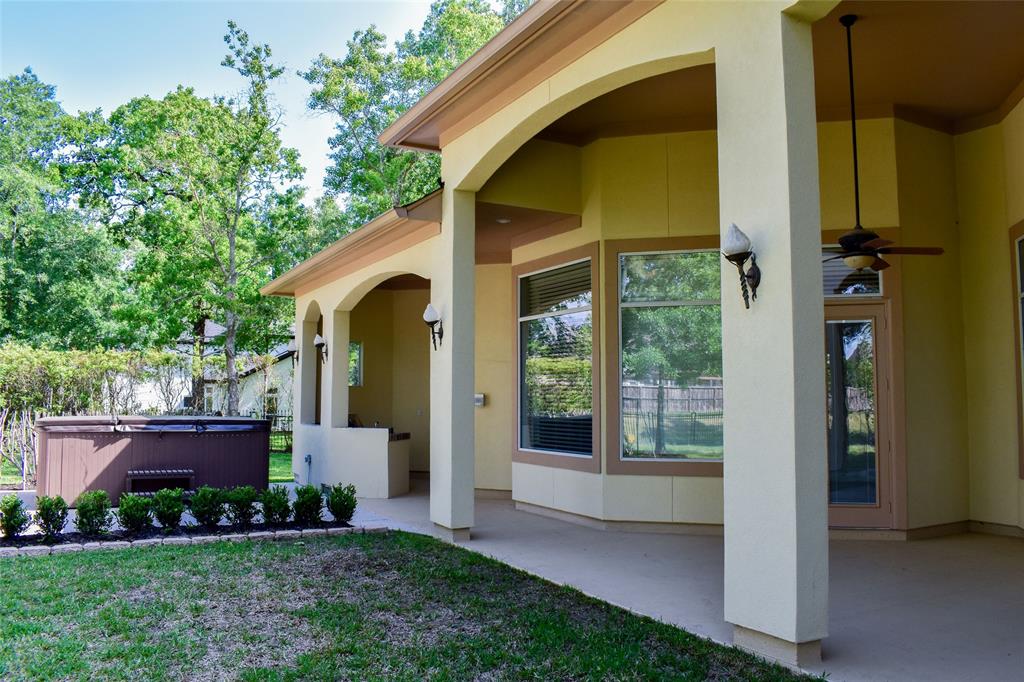 28322 2 Benders Landing Boulevard, Spring, Texas 77386, 4 Bedrooms Bedrooms, 12 Rooms Rooms,5 BathroomsBathrooms,Single-family,For Sale,Benders Landing,65669308