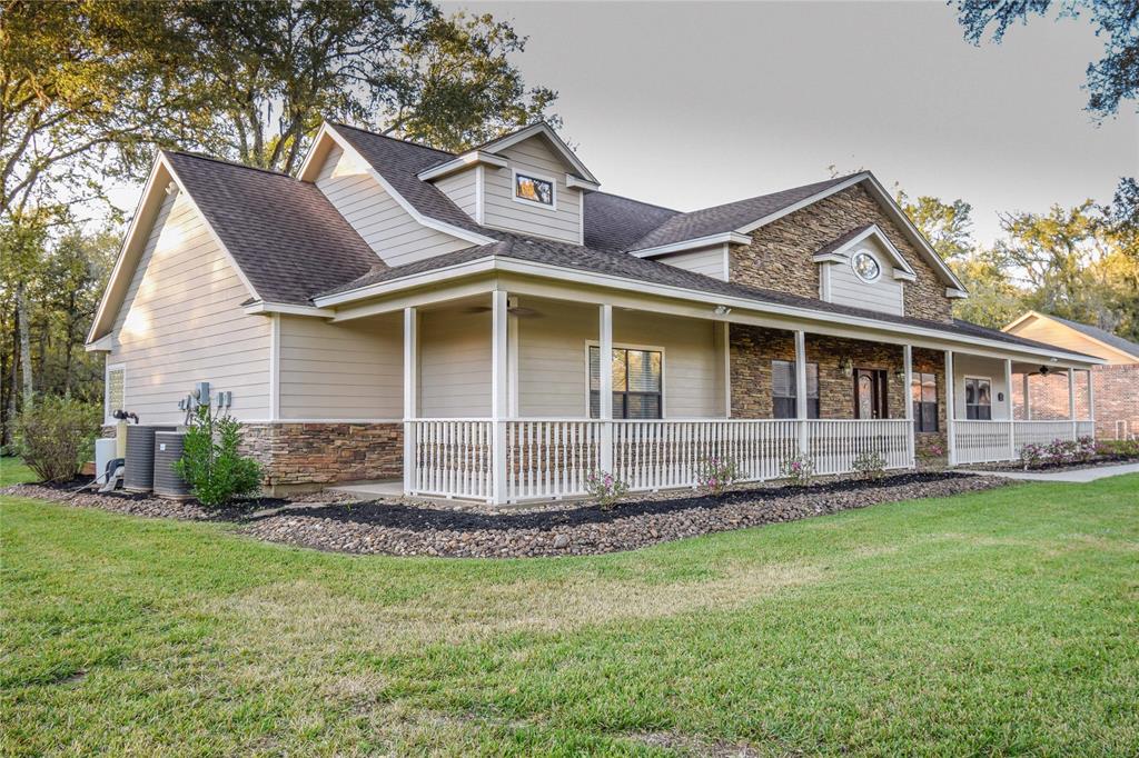 3503 1.5 Wellspring Lake Drive, Fulshear, Texas 77441, 4 Bedrooms Bedrooms, 6 Rooms Rooms,3 BathroomsBathrooms,Single-family,For Sale,Wellspring Lake,82754420