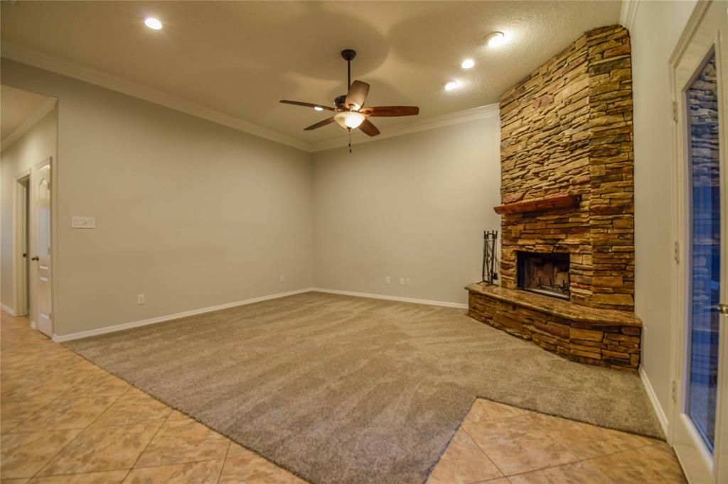 3503 1.5 Wellspring Lake Drive, Fulshear, Texas 77441, 4 Bedrooms Bedrooms, 6 Rooms Rooms,3 BathroomsBathrooms,Single-family,For Sale,Wellspring Lake,82754420