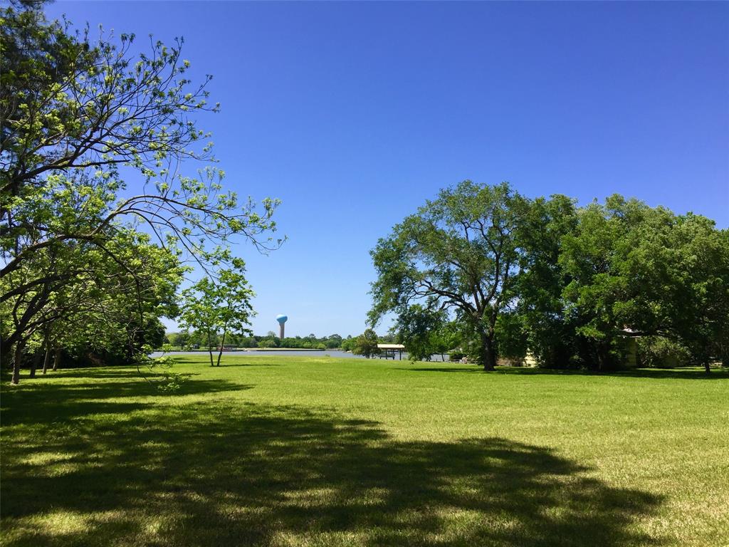 205 Lakeshore Drive, Seabrook, Texas 77586, ,Lots,For Sale,Lakeshore,41776003