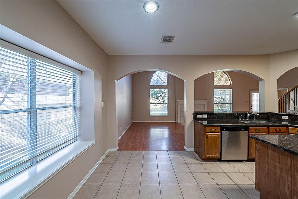1915 2 Winding Hollow Drive, Katy, Texas 77450, 4 Bedrooms Bedrooms, 4 Rooms Rooms,2 BathroomsBathrooms,Single-family,For Sale,Winding Hollow,69434306