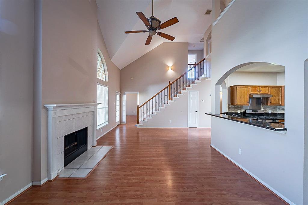 1915 2 Winding Hollow Drive, Katy, Texas 77450, 4 Bedrooms Bedrooms, 4 Rooms Rooms,2 BathroomsBathrooms,Single-family,For Sale,Winding Hollow,69434306