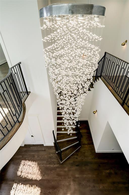 1228 2 Chantilly Lane, Houston, Texas 77018, 5 Bedrooms Bedrooms, 12 Rooms Rooms,5 BathroomsBathrooms,Single-family,For Sale,Chantilly,71186545