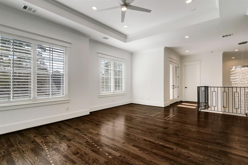 1228 2 Chantilly Lane, Houston, Texas 77018, 5 Bedrooms Bedrooms, 12 Rooms Rooms,5 BathroomsBathrooms,Single-family,For Sale,Chantilly,71186545