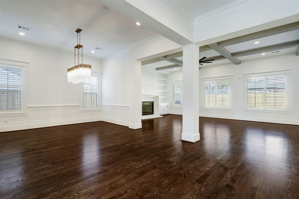 1228 2 Chantilly Lane, Houston, Texas 77018, 5 Bedrooms Bedrooms, 12 Rooms Rooms,5 BathroomsBathrooms,Single-family,For Sale,Chantilly,71186545