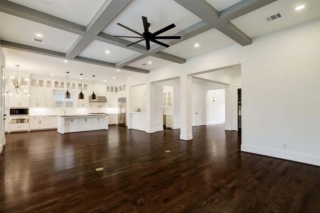 1228 2 Chantilly Lane, Houston, Texas 77018, 5 Bedrooms Bedrooms, 12 Rooms Rooms,5 BathroomsBathrooms,Single-family,For Sale,Chantilly,71186545