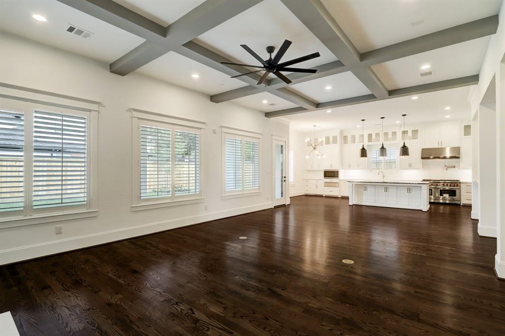 1228 2 Chantilly Lane, Houston, Texas 77018, 5 Bedrooms Bedrooms, 12 Rooms Rooms,5 BathroomsBathrooms,Single-family,For Sale,Chantilly,71186545