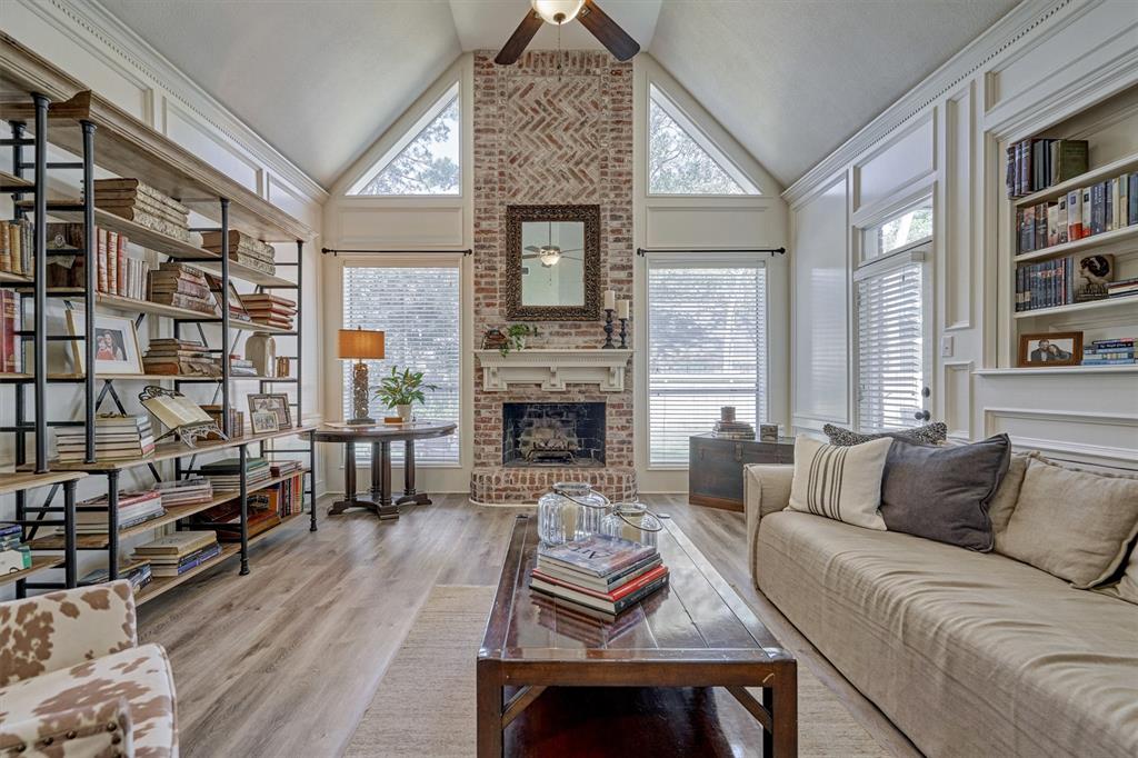 7 2 Hornsilver Place, The Woodlands, Texas 77381, 5 Bedrooms Bedrooms, 13 Rooms Rooms,3 BathroomsBathrooms,Single-family,For Sale,Hornsilver,68189230