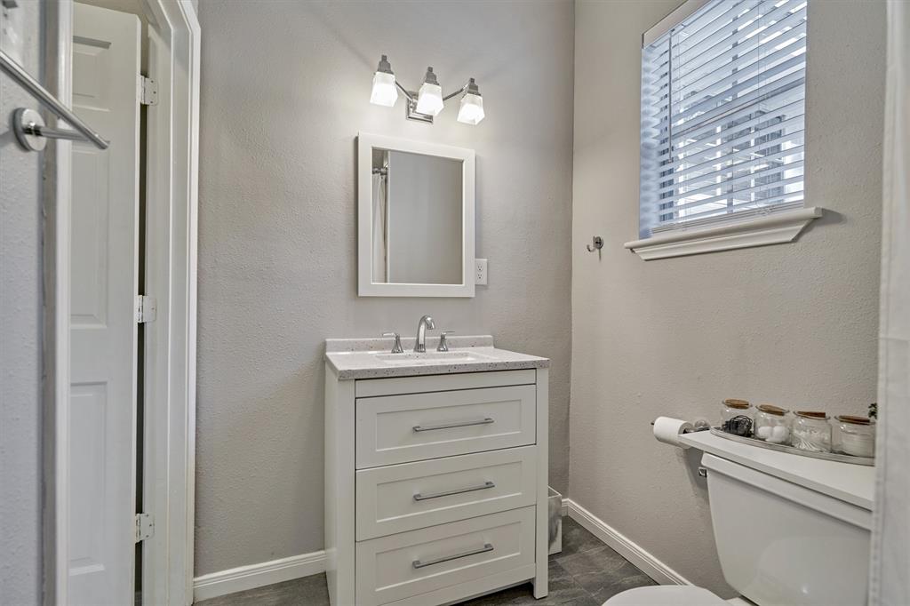 7 2 Hornsilver Place, The Woodlands, Texas 77381, 5 Bedrooms Bedrooms, 13 Rooms Rooms,3 BathroomsBathrooms,Single-family,For Sale,Hornsilver,68189230