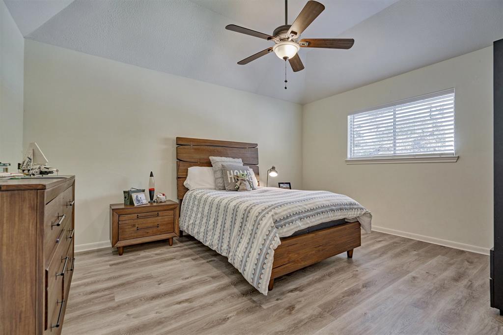 7 2 Hornsilver Place, The Woodlands, Texas 77381, 5 Bedrooms Bedrooms, 13 Rooms Rooms,3 BathroomsBathrooms,Single-family,For Sale,Hornsilver,68189230