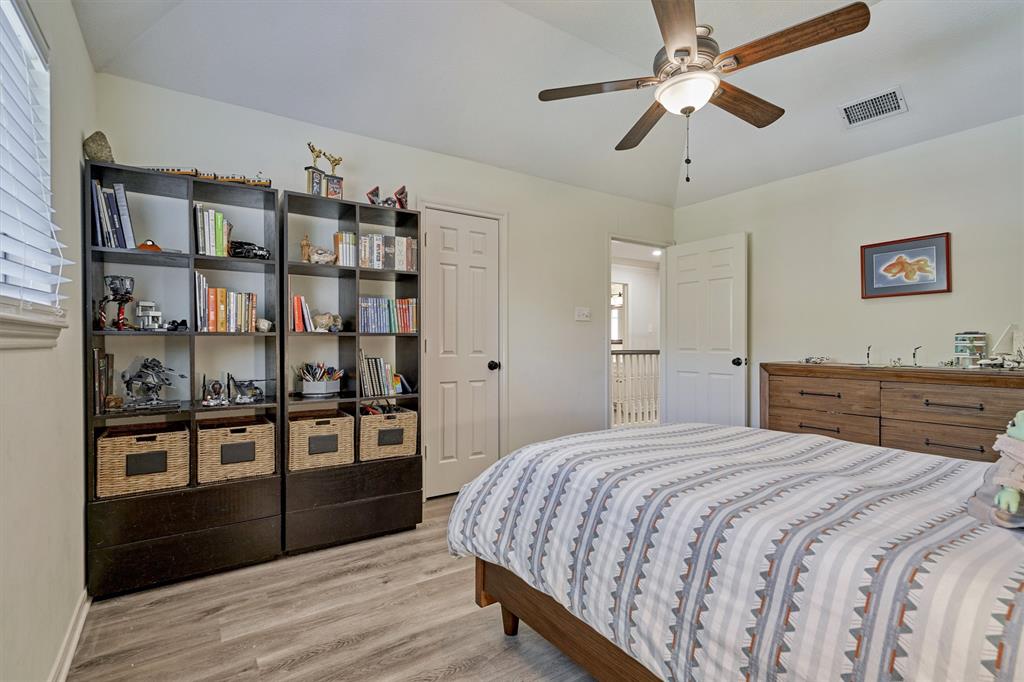 7 2 Hornsilver Place, The Woodlands, Texas 77381, 5 Bedrooms Bedrooms, 13 Rooms Rooms,3 BathroomsBathrooms,Single-family,For Sale,Hornsilver,68189230