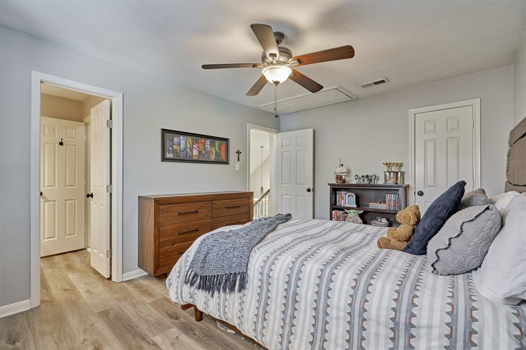 7 2 Hornsilver Place, The Woodlands, Texas 77381, 5 Bedrooms Bedrooms, 13 Rooms Rooms,3 BathroomsBathrooms,Single-family,For Sale,Hornsilver,68189230