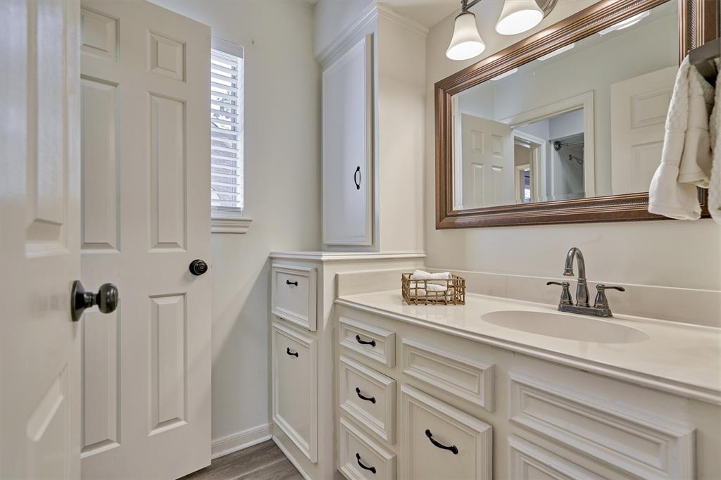 7 2 Hornsilver Place, The Woodlands, Texas 77381, 5 Bedrooms Bedrooms, 13 Rooms Rooms,3 BathroomsBathrooms,Single-family,For Sale,Hornsilver,68189230