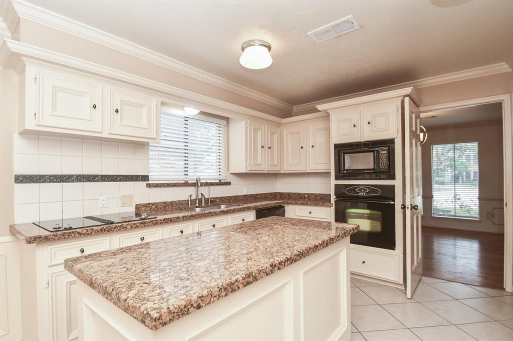858 2 Shillington Drive, Katy, Texas 77450, 4 Bedrooms Bedrooms, 9 Rooms Rooms,3 BathroomsBathrooms,Single-family,For Sale,Shillington,79958474
