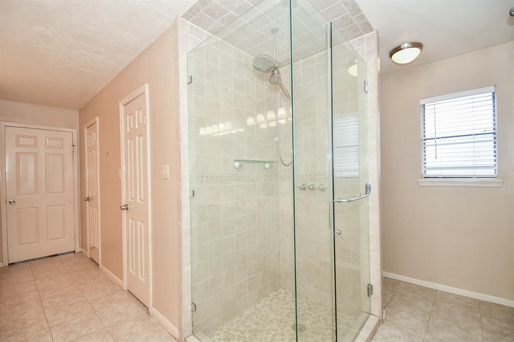 858 2 Shillington Drive, Katy, Texas 77450, 4 Bedrooms Bedrooms, 9 Rooms Rooms,3 BathroomsBathrooms,Single-family,For Sale,Shillington,79958474