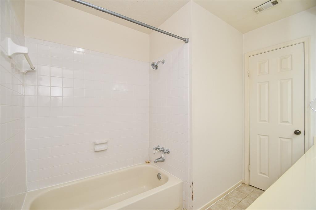 858 2 Shillington Drive, Katy, Texas 77450, 4 Bedrooms Bedrooms, 9 Rooms Rooms,3 BathroomsBathrooms,Single-family,For Sale,Shillington,79958474