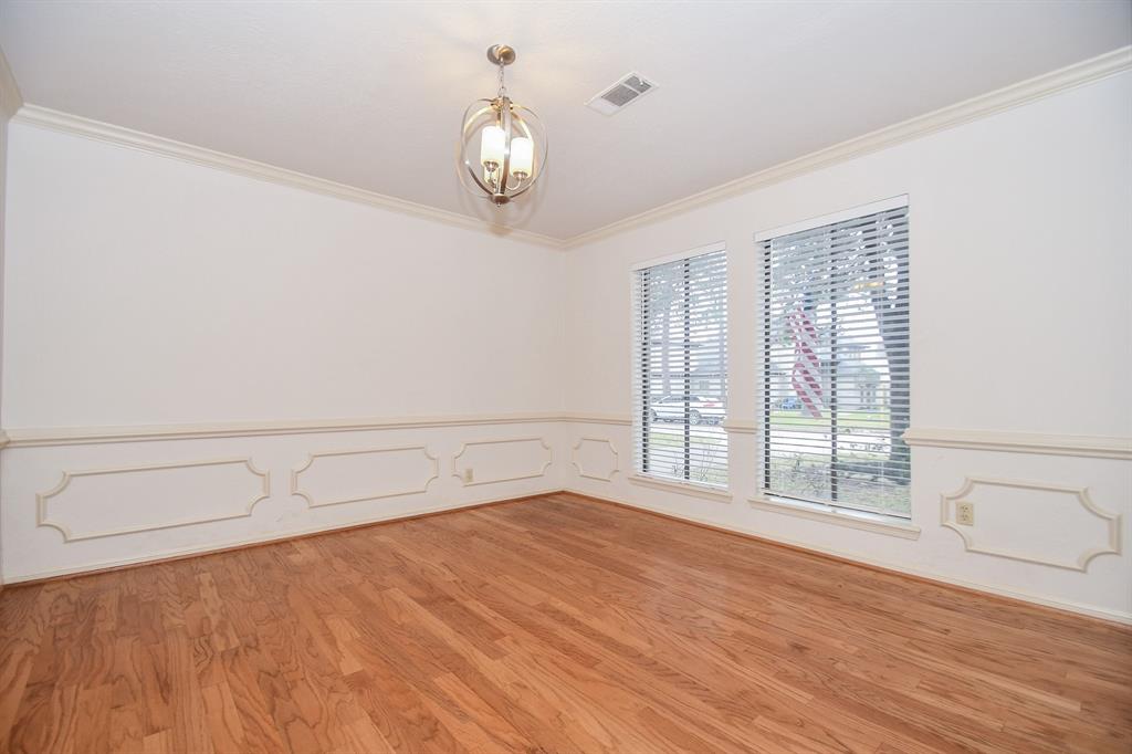858 2 Shillington Drive, Katy, Texas 77450, 4 Bedrooms Bedrooms, 9 Rooms Rooms,3 BathroomsBathrooms,Single-family,For Sale,Shillington,79958474