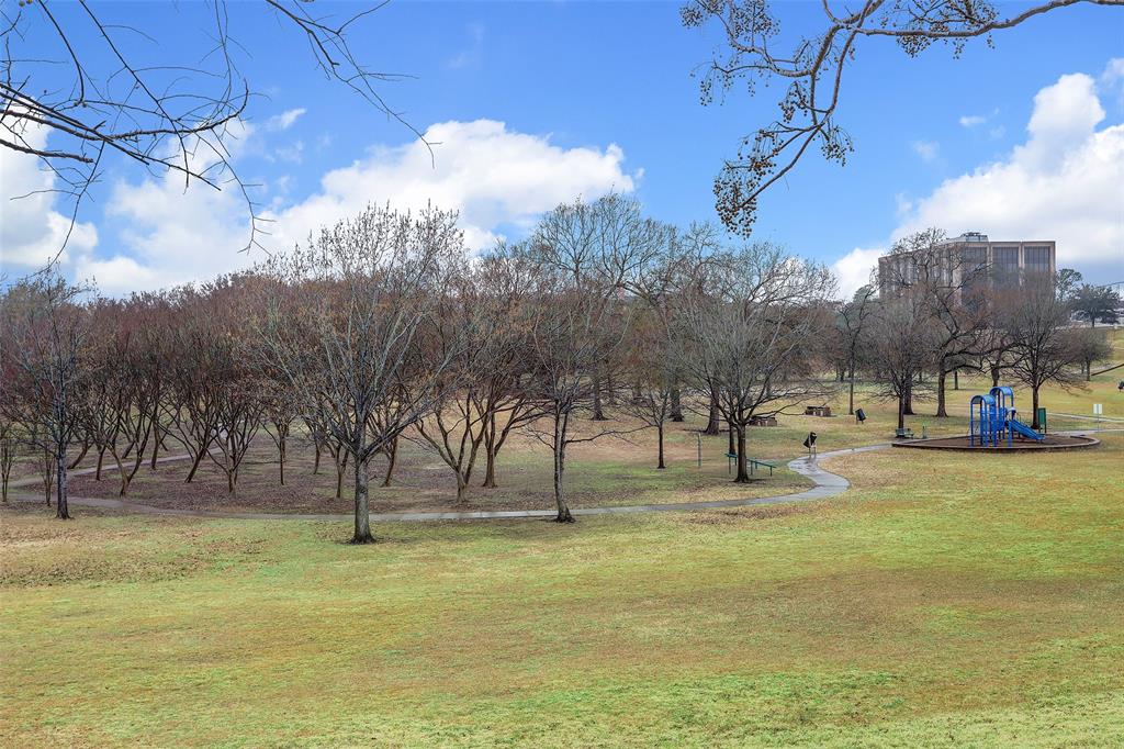 1503 3 Sandman Street, Houston, Texas 77007, 3 Bedrooms Bedrooms, 5 Rooms Rooms,3 BathroomsBathrooms,Single-family,For Sale,Sandman,74955701