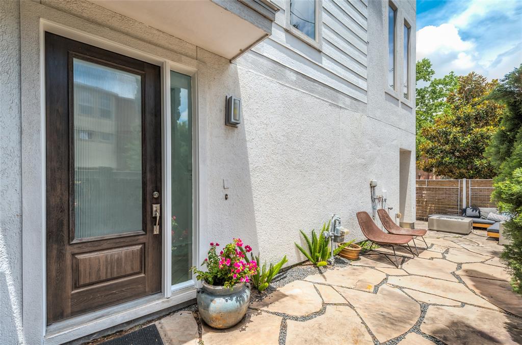 1503 3 Sandman Street, Houston, Texas 77007, 3 Bedrooms Bedrooms, 5 Rooms Rooms,3 BathroomsBathrooms,Single-family,For Sale,Sandman,74955701
