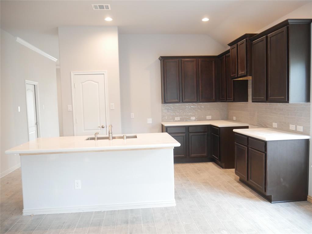 3604 1 Eaglet Trail, Pearland, Texas 77584, 3 Bedrooms Bedrooms, 7 Rooms Rooms,2 BathroomsBathrooms,Single-family,For Sale,Eaglet,58690626