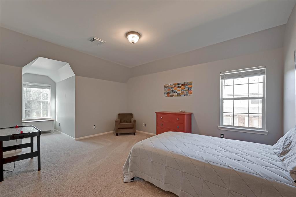 3310 2 Outer Banks Lane, Missouri City, Texas 77459, 4 Bedrooms Bedrooms, 10 Rooms Rooms,3 BathroomsBathrooms,Single-family,For Sale,Outer Banks,54072453