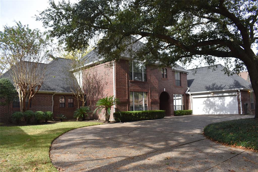 1319 2 Wickshire Lane, Houston, Texas 77043, 4 Bedrooms Bedrooms, 11 Rooms Rooms,3 BathroomsBathrooms,Single-family,For Sale,Wickshire,36761657