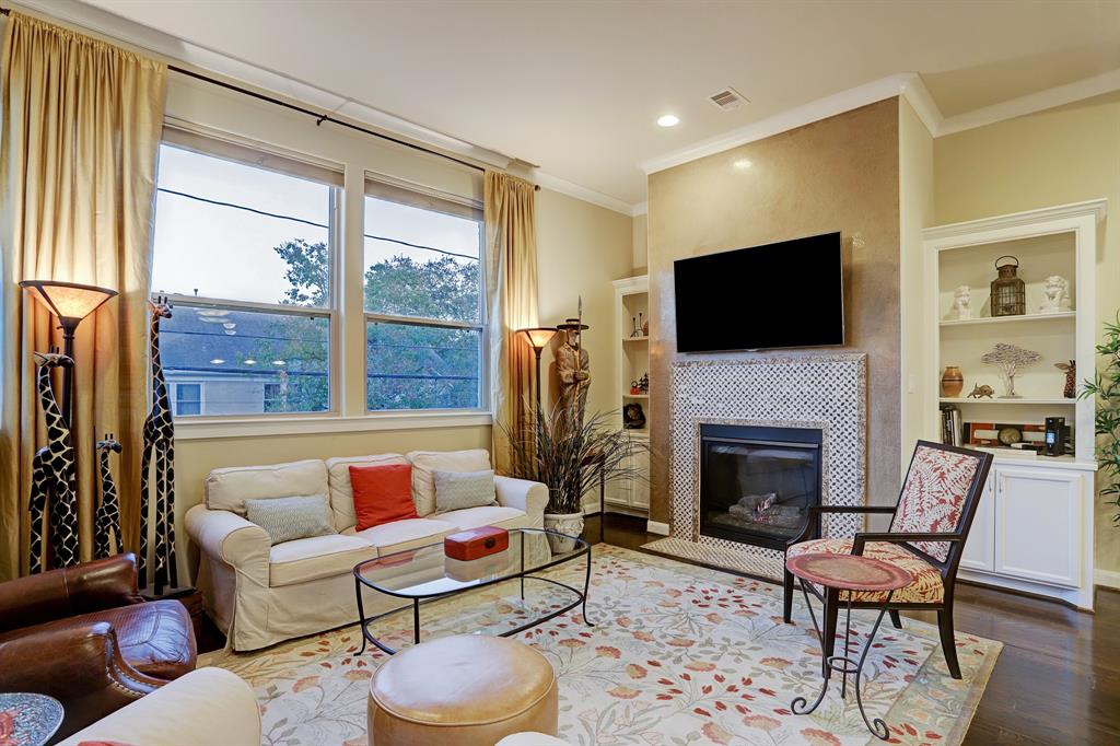 3912 4 Woodhead Street, Houston, Texas 77098, 3 Bedrooms Bedrooms, 12 Rooms Rooms,3 BathroomsBathrooms,Single-family,For Sale,Woodhead,58641203