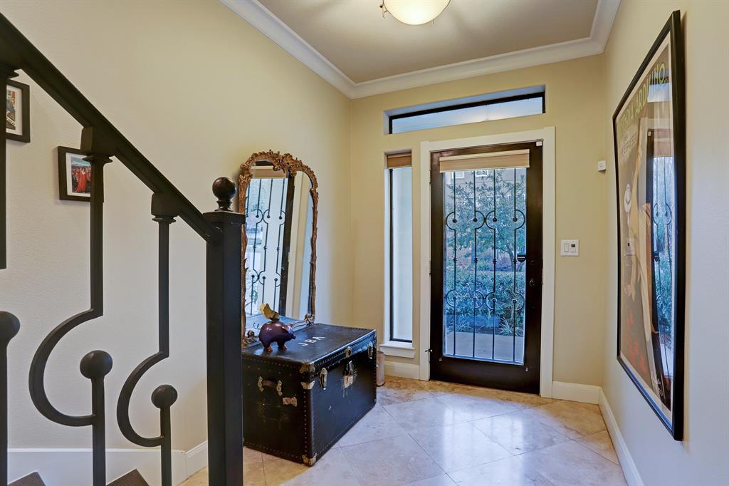 3912 4 Woodhead Street, Houston, Texas 77098, 3 Bedrooms Bedrooms, 12 Rooms Rooms,3 BathroomsBathrooms,Single-family,For Sale,Woodhead,58641203