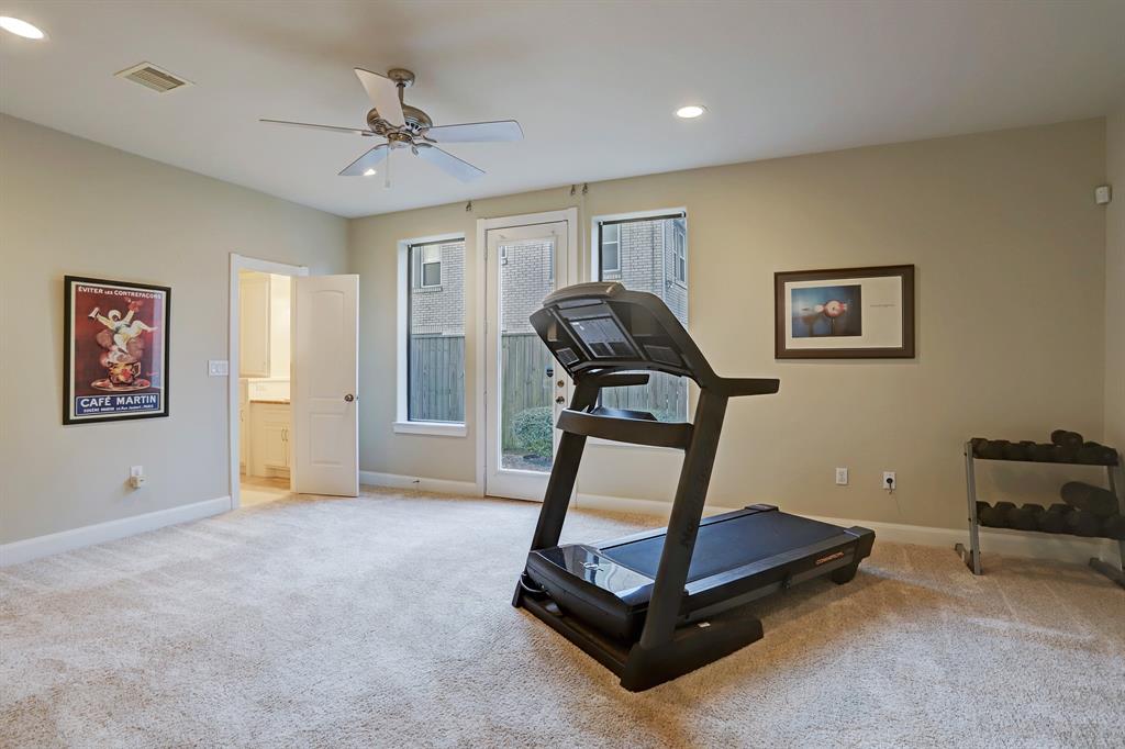 3912 4 Woodhead Street, Houston, Texas 77098, 3 Bedrooms Bedrooms, 12 Rooms Rooms,3 BathroomsBathrooms,Single-family,For Sale,Woodhead,58641203