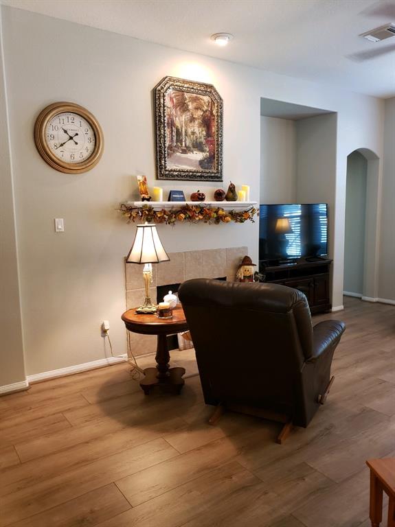 13623 2 Leafy Arbor Drive, Montgomery, Texas 77356, 3 Bedrooms Bedrooms, 13 Rooms Rooms,3 BathroomsBathrooms,Single-family,For Sale,Leafy Arbor,86695120