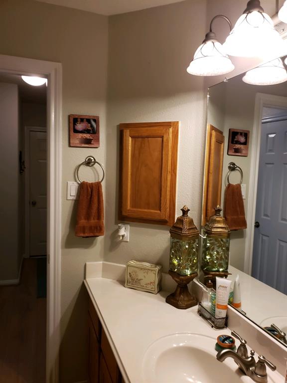 13623 2 Leafy Arbor Drive, Montgomery, Texas 77356, 3 Bedrooms Bedrooms, 13 Rooms Rooms,3 BathroomsBathrooms,Single-family,For Sale,Leafy Arbor,86695120