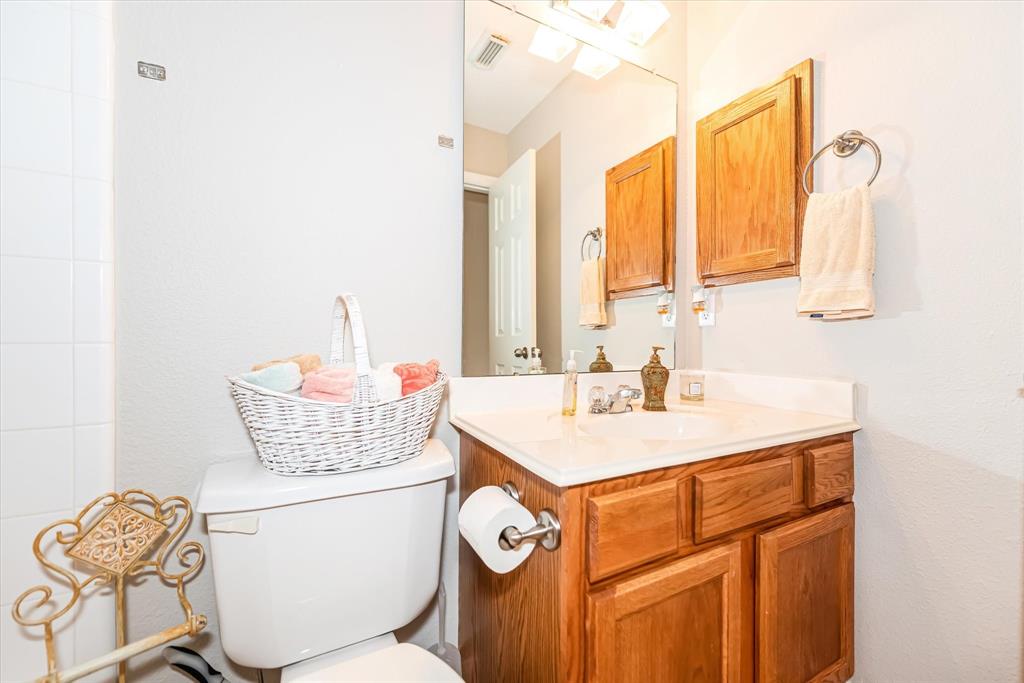 13623 2 Leafy Arbor Drive, Montgomery, Texas 77356, 3 Bedrooms Bedrooms, 13 Rooms Rooms,3 BathroomsBathrooms,Single-family,For Sale,Leafy Arbor,86695120