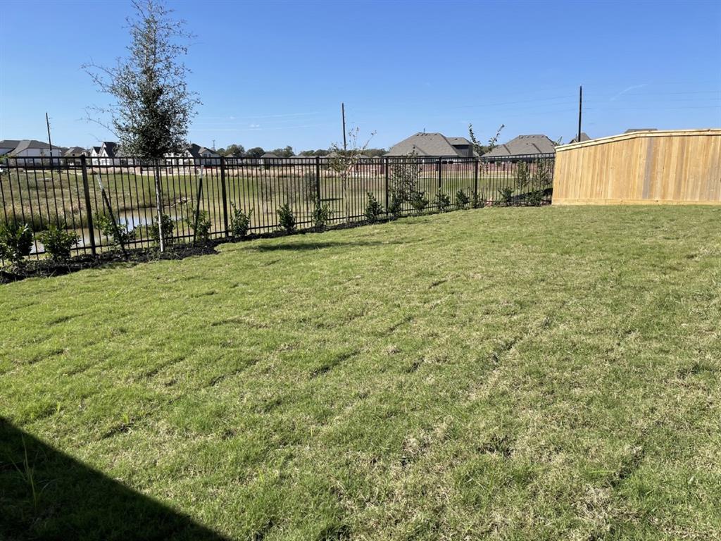 23751 1 Lively Ferry Lane, Richmond, Texas 77469, 4 Bedrooms Bedrooms, 9 Rooms Rooms,3 BathroomsBathrooms,Single-family,For Sale,Lively Ferry Lane,66482276