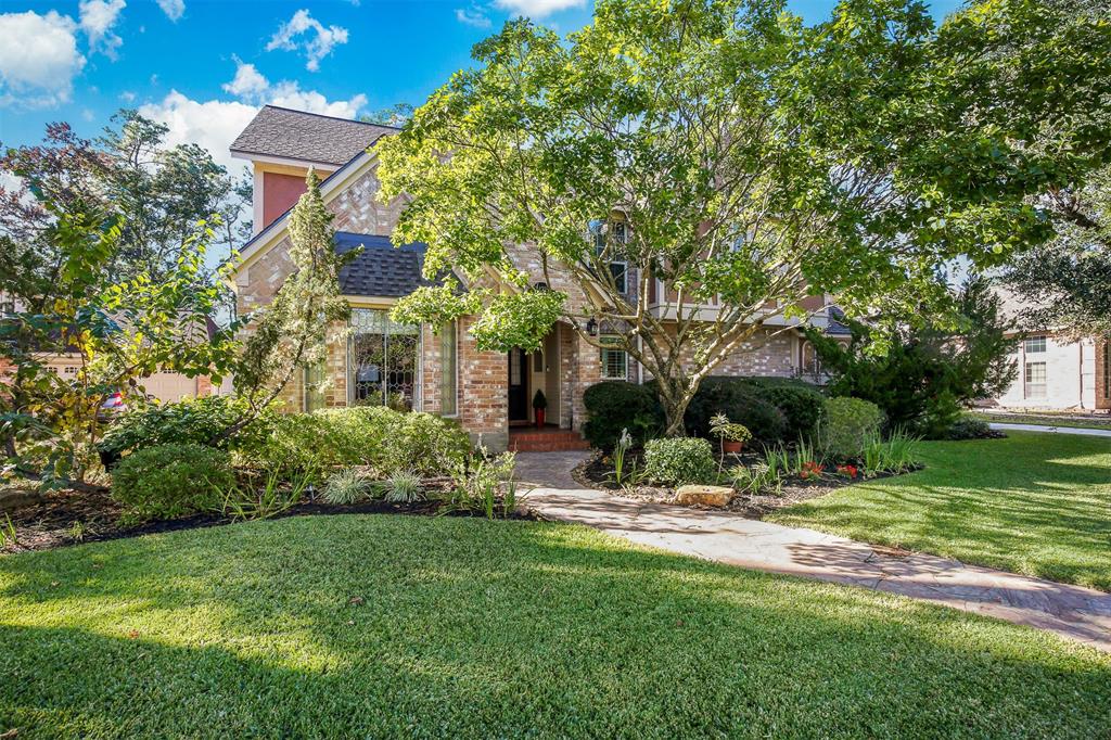 24215 2 Royalwick Drive, Tomball, Texas 77375, 4 Bedrooms Bedrooms, 8 Rooms Rooms,3 BathroomsBathrooms,Single-family,For Sale,Royalwick,8953236