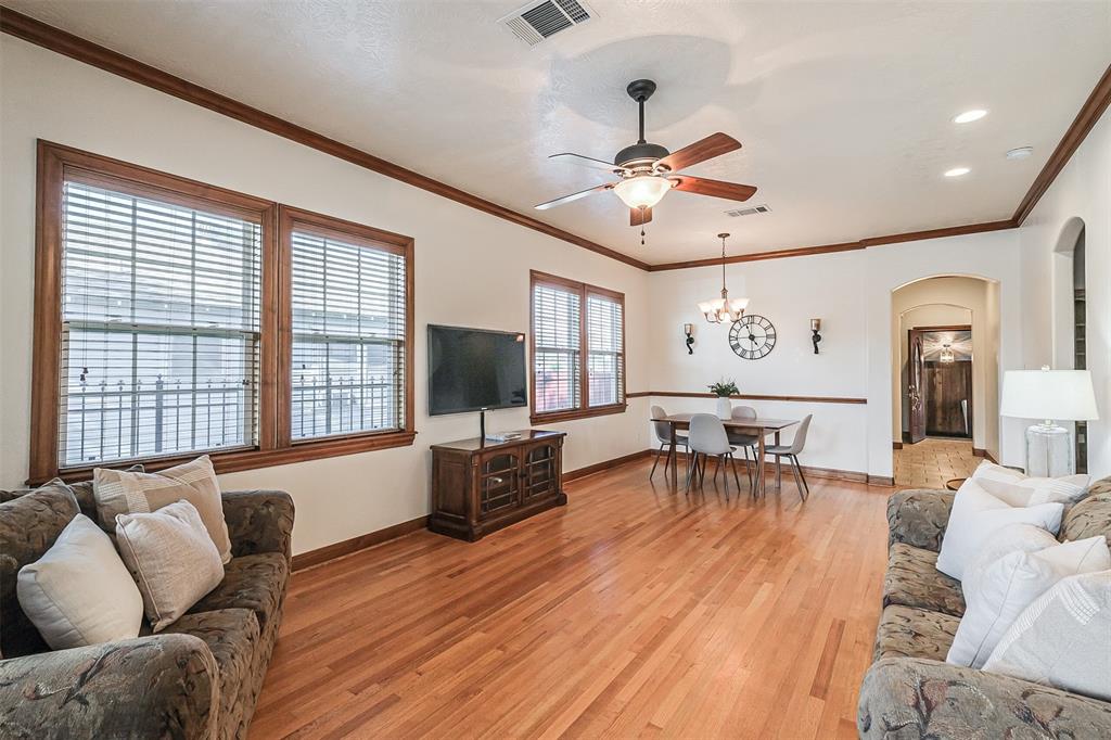 4115 1 Canal Street, Houston, Texas 77003, 3 Bedrooms Bedrooms, 7 Rooms Rooms,2 BathroomsBathrooms,Single-family,For Sale,Canal,97603994