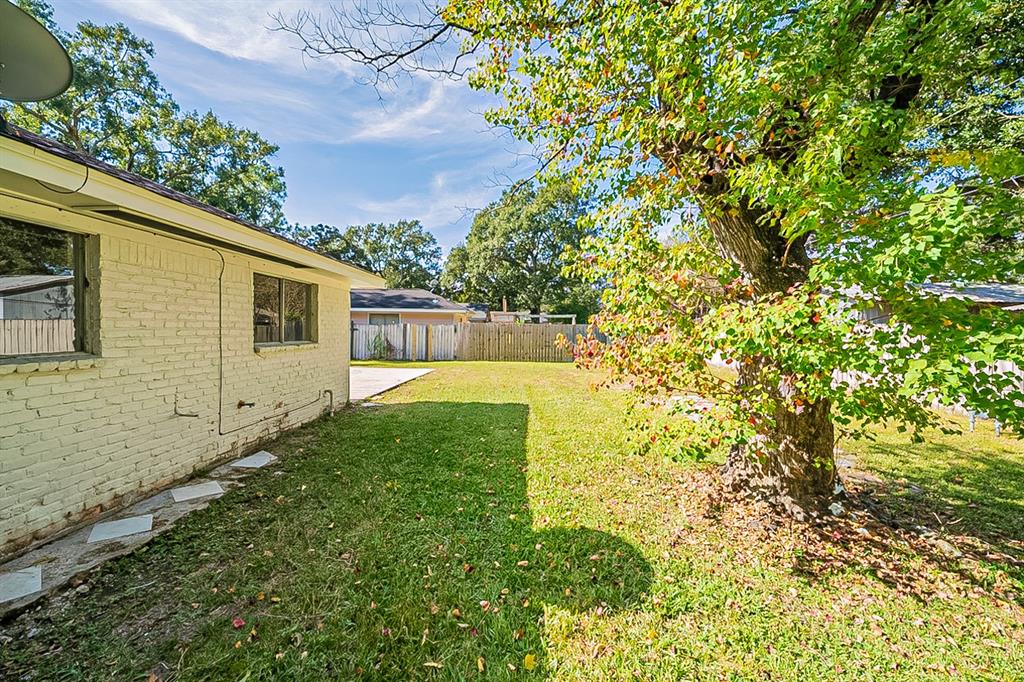 9614 1 Bundy Lane, Houston, Texas 77080, 4 Bedrooms Bedrooms, 4 Rooms Rooms,2 BathroomsBathrooms,Single-family,For Sale,Bundy,19979984