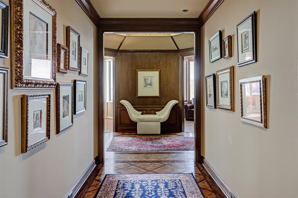 5555 Del Monte Drive, Houston, Texas 77056, 3 Bedrooms Bedrooms, 7 Rooms Rooms,2 BathroomsBathrooms,Mid/hi-rise Condo,For Sale,ST JAMES,Del Monte,80488573