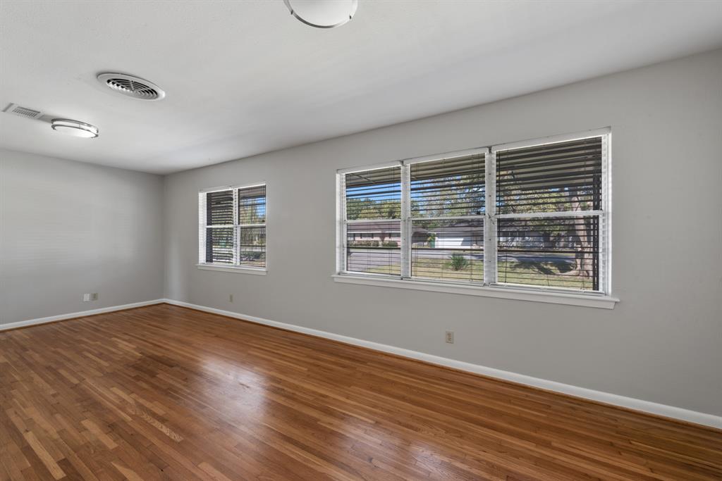 8915 1 Blankenship Drive, Houston, Texas 77080, 3 Bedrooms Bedrooms, 7 Rooms Rooms,2 BathroomsBathrooms,Single-family,For Sale,Blankenship,56083485
