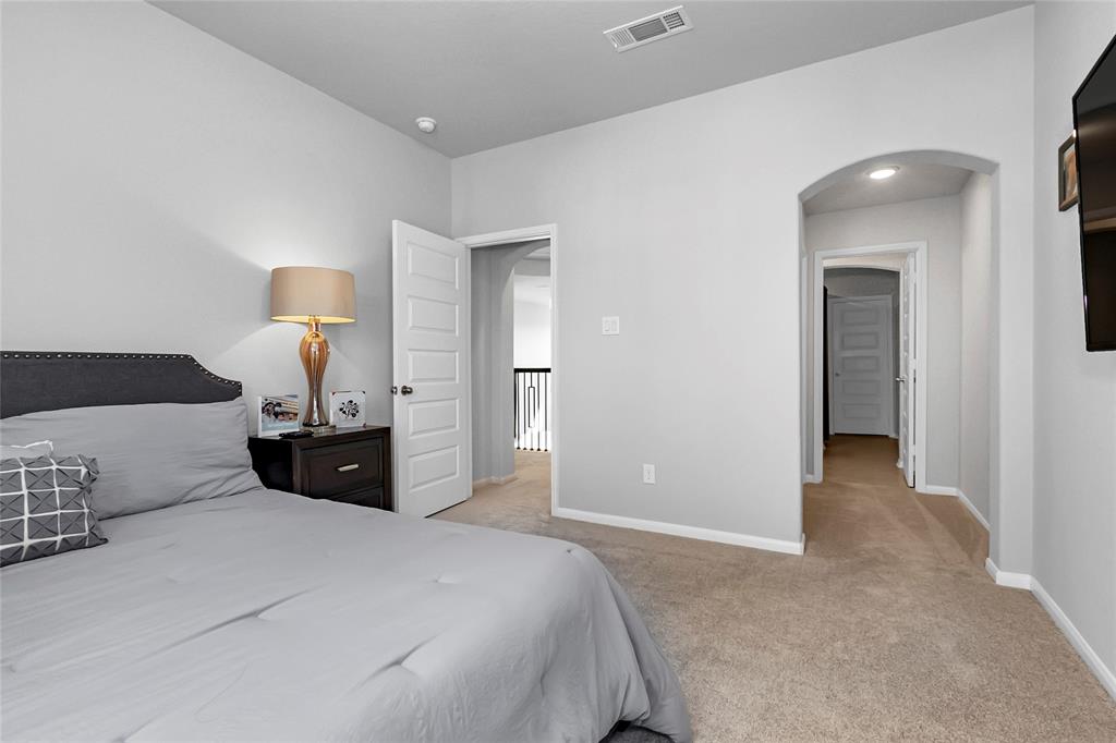 8129 2 Mirmont Glen Lane, Magnolia, Texas 77354, 4 Bedrooms Bedrooms, 9 Rooms Rooms,3 BathroomsBathrooms,Single-family,For Sale,Mirmont Glen,79991950