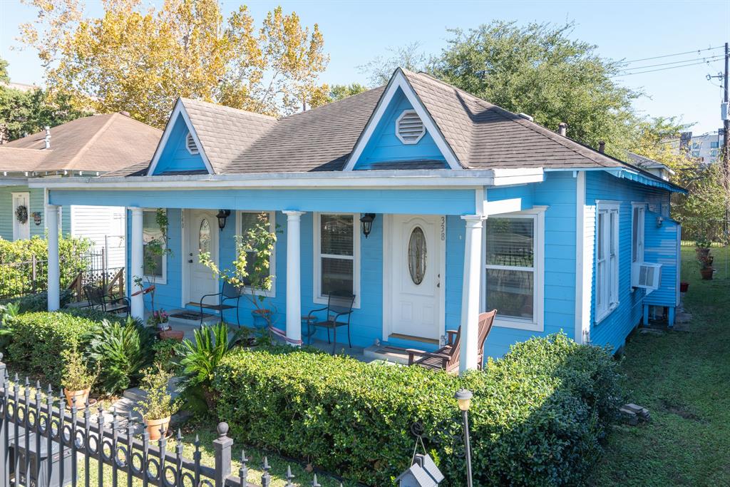 338 1 Cortlandt Street, Houston, Texas 77007, 1 Bedroom Bedrooms, ,1 BathroomBathrooms,Multi-family,For Sale,Cortlandt,88342602