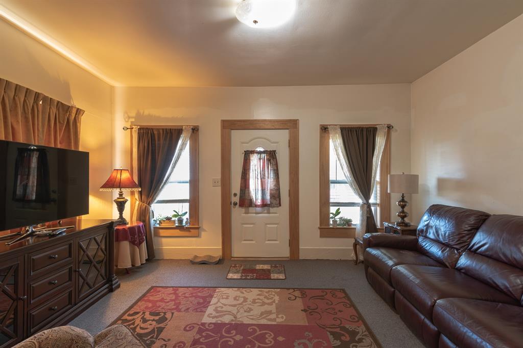338 1 Cortlandt Street, Houston, Texas 77007, 1 Bedroom Bedrooms, ,1 BathroomBathrooms,Multi-family,For Sale,Cortlandt,88342602