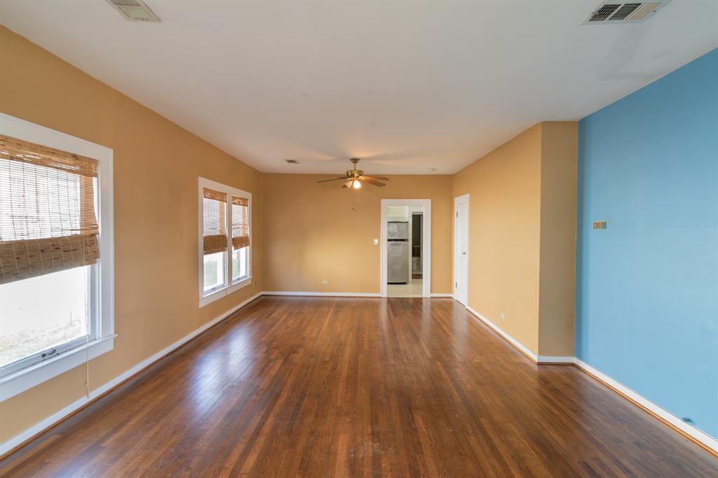 338 1 Cortlandt Street, Houston, Texas 77007, 1 Bedroom Bedrooms, ,1 BathroomBathrooms,Multi-family,For Sale,Cortlandt,88342602