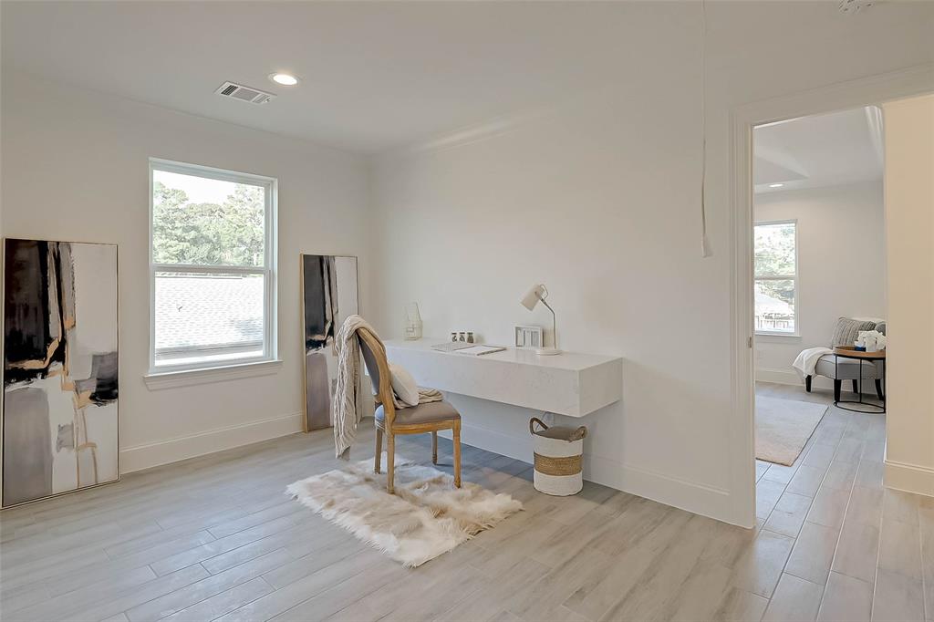 5123 2 Golden Forest Drive, Houston, Texas 77091, 3 Bedrooms Bedrooms, 7 Rooms Rooms,2 BathroomsBathrooms,Single-family,For Sale,Golden Forest,89221316