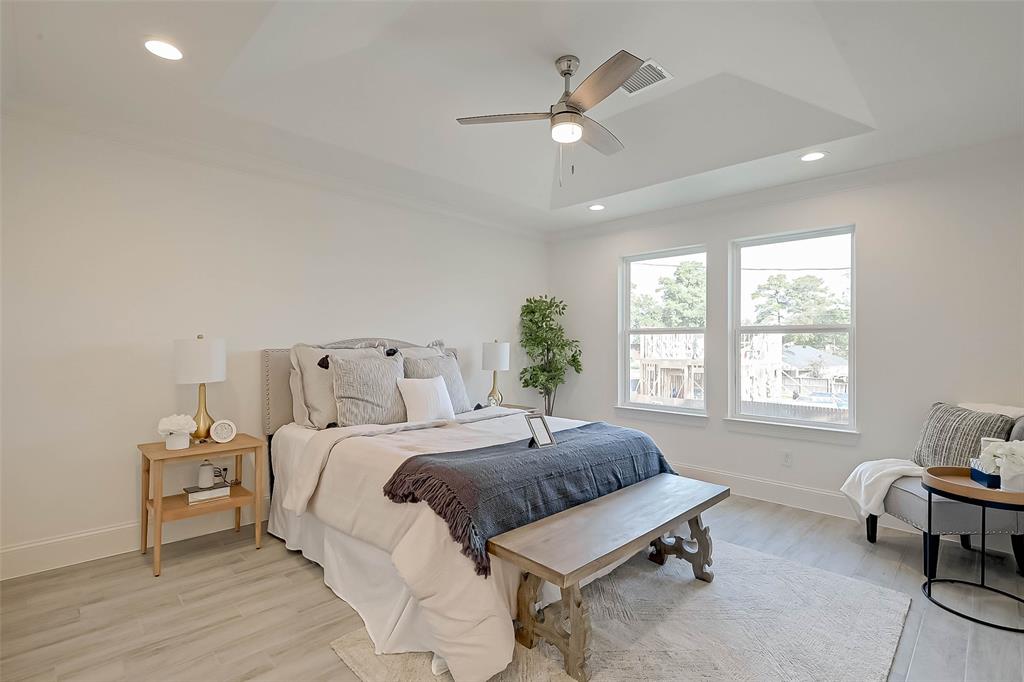 5123 2 Golden Forest Drive, Houston, Texas 77091, 3 Bedrooms Bedrooms, 7 Rooms Rooms,2 BathroomsBathrooms,Single-family,For Sale,Golden Forest,89221316